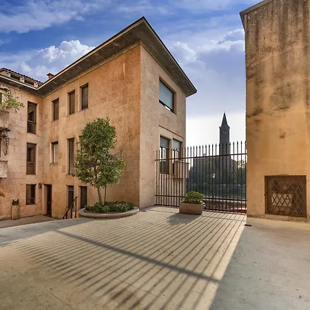 Stromboli Loft Lejlighed Verona