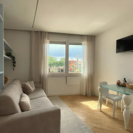 Stromboli Loft Apartment *