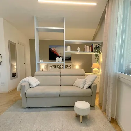 Stromboli Loft Apartment *